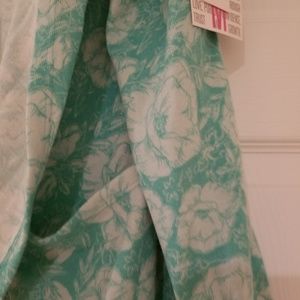 Sarah sweater with pockets